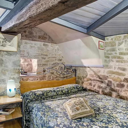 Del Canto Apartman *