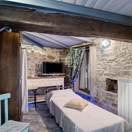 Apartman Del Canto Apricale